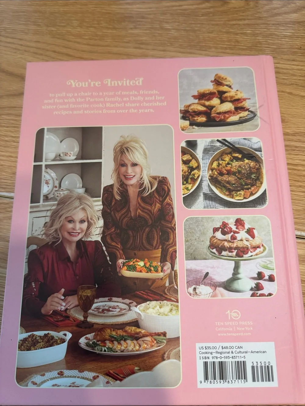 Good Lookin' Cookin' Cookbook - Pink Cover… Dolly Parton